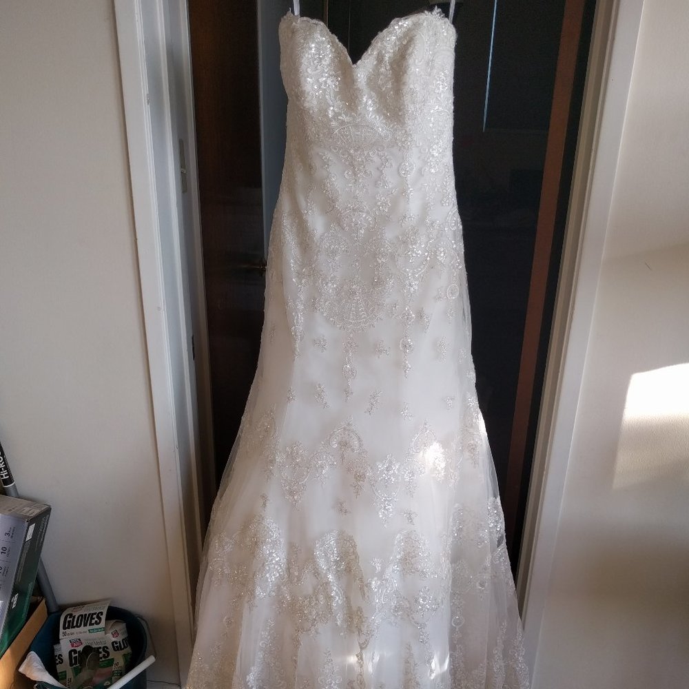 Allure Romance 2712 Ultra Feminine Strapless Gown